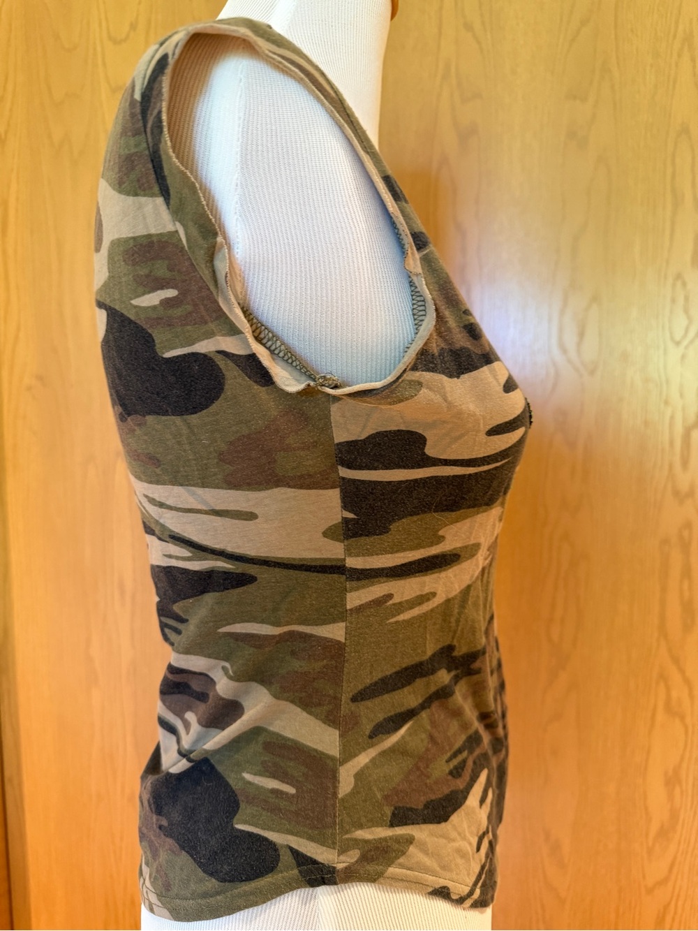 Vintage Y2K Miss Sixty Camo Hand Beaded Cannabis Leaf Tank Top Size S - Picture 7 of 12
